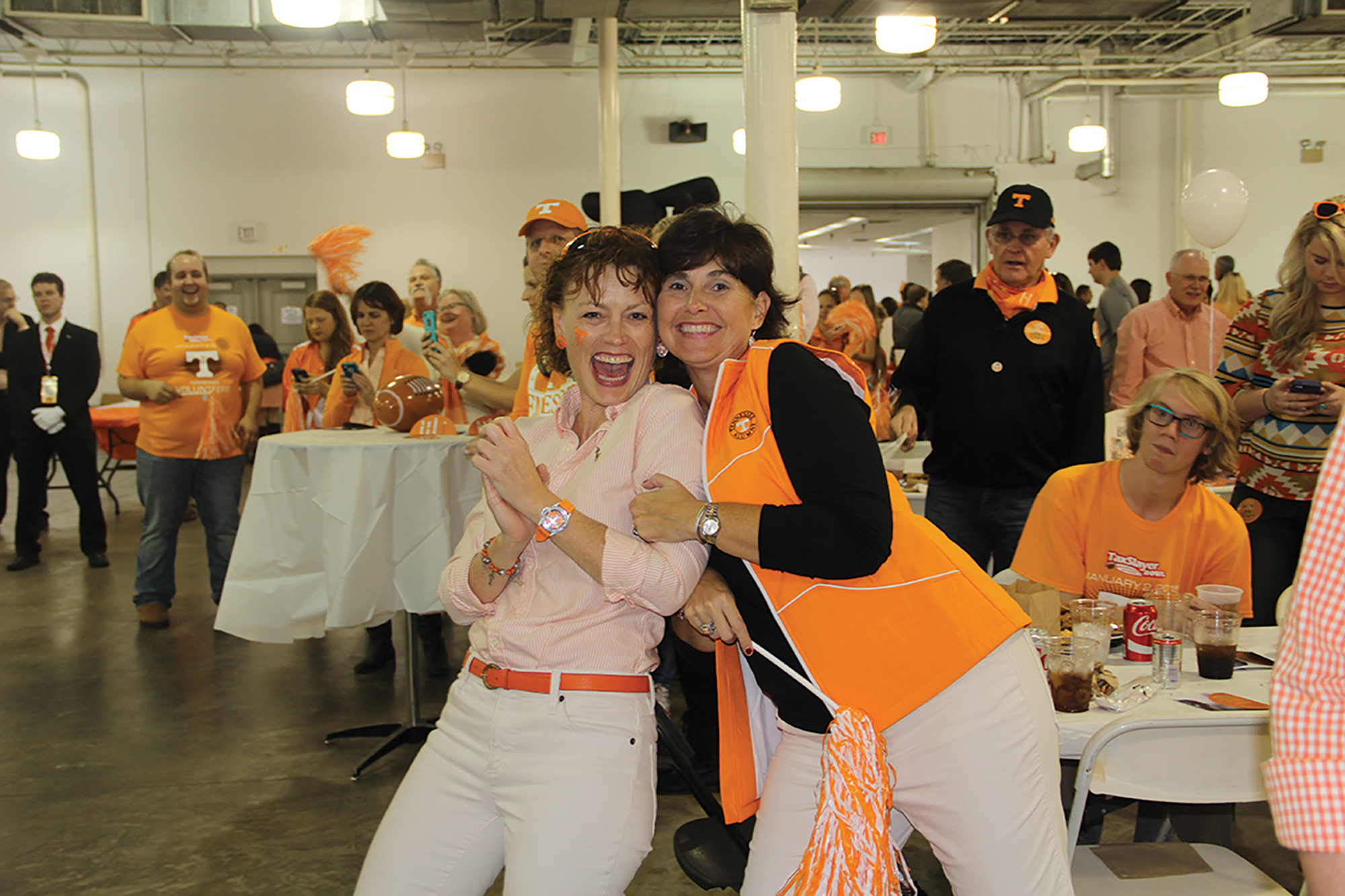 UT Knoxville alumni and fans in Jacksonville, Florida, for the Taxslayer Bowl.