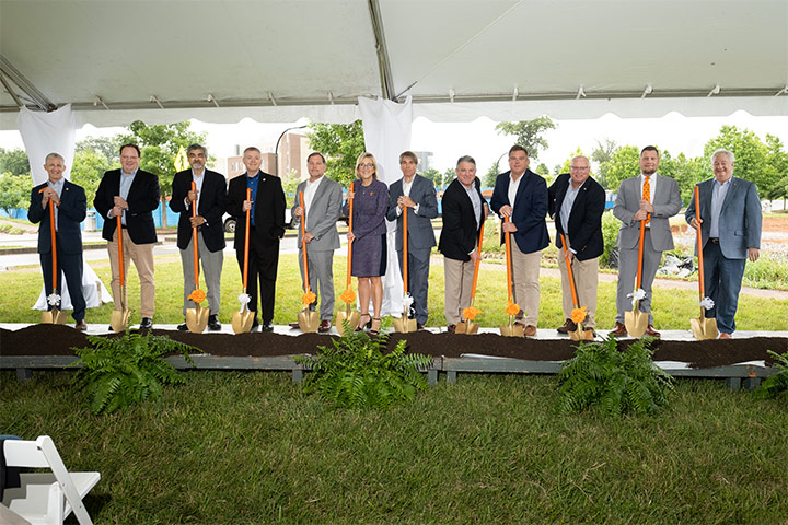 UT Knoxville leadership broke ground on Innovation South, an 85,000-square-foot multi-use facility at the UT Research Park that will allow researchers to develop and test sustainable composite materials for advanced manufacturing applications and educate the nation’s future manufacturing workforce.