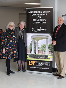 From left, George Ella Lyon, UT Southern Provost Judy Cheatham and Ronnie Erwin.