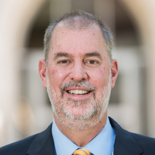 Headshot of Robert Dooley.