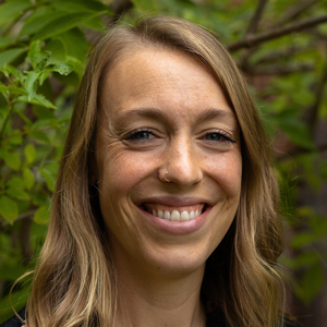 Headshot of Claire Hemingway