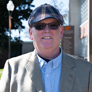 Headshot of Daniel McMasters