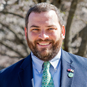 Headshot of Ryan Hensley