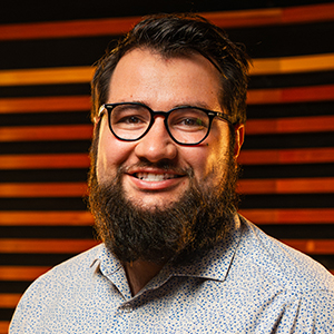 Headshot of Denin Slage-Koch