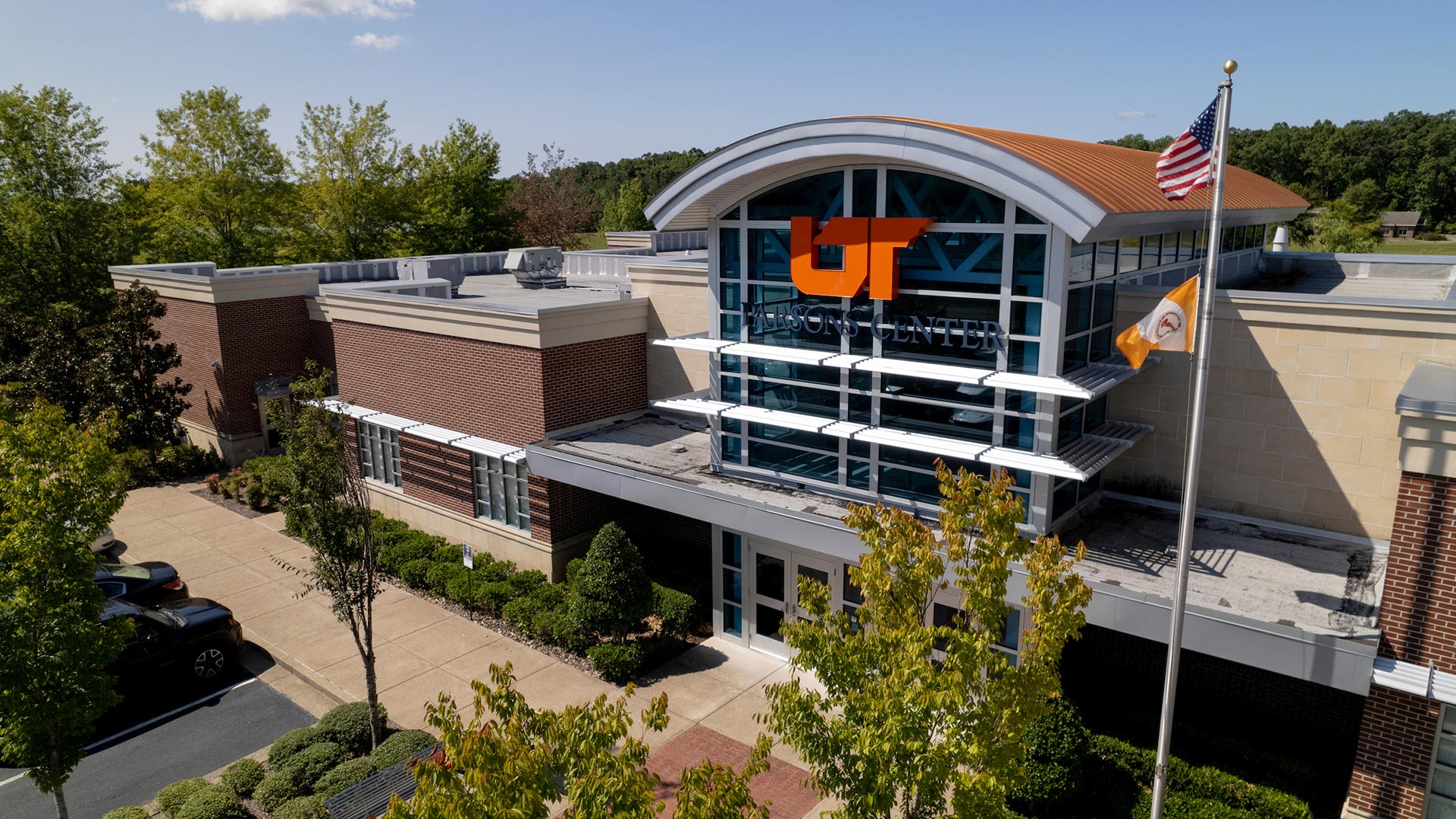 Image of the UT Martin Parsons Center.